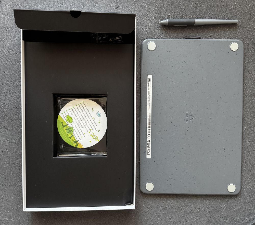 Tablet graficzny Huion HS611 – jak nowy