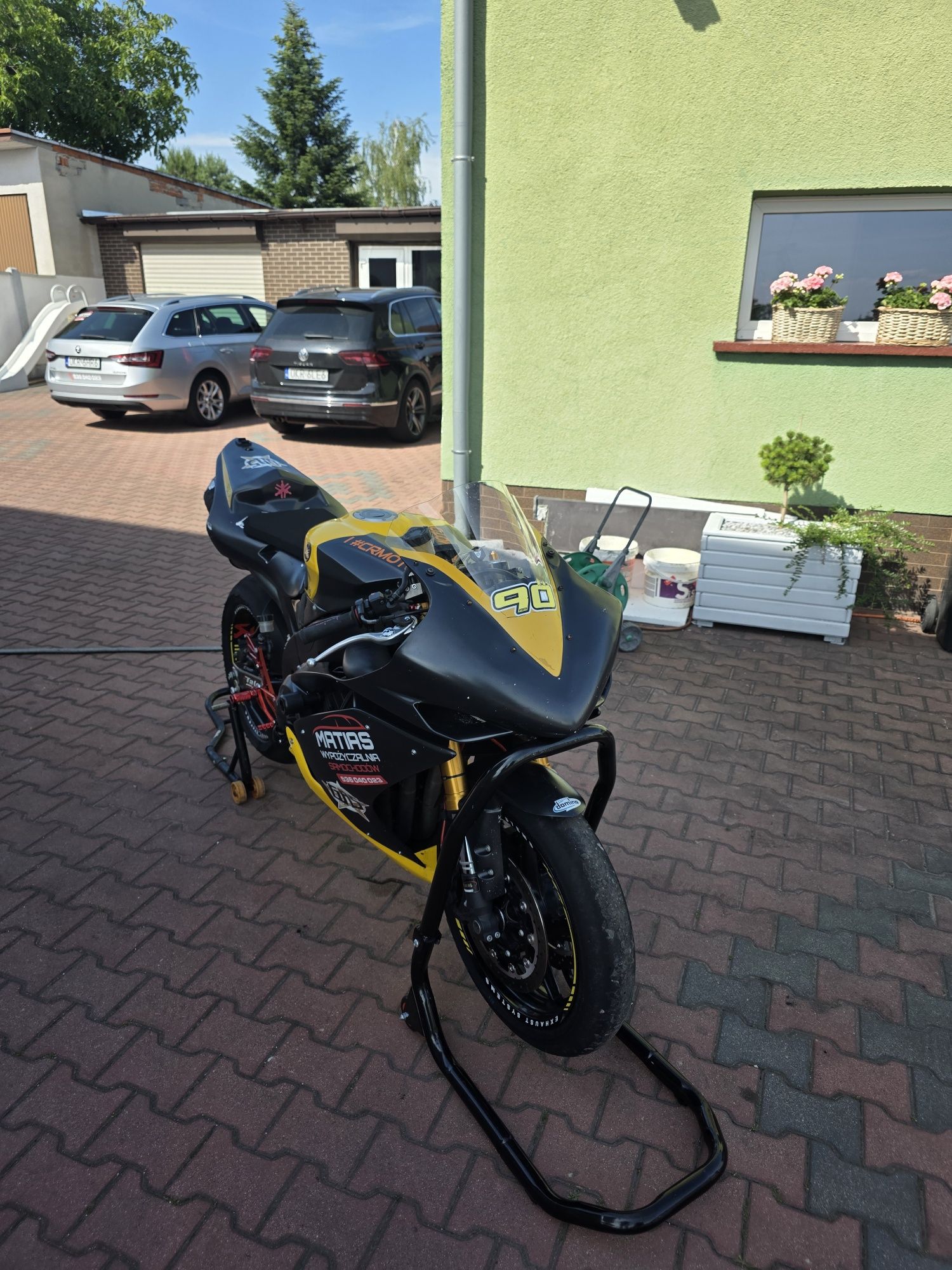 Yamaha R1 RN19 Motocykl na Tor