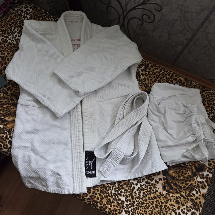 Кімоно дитяче р. 130-140