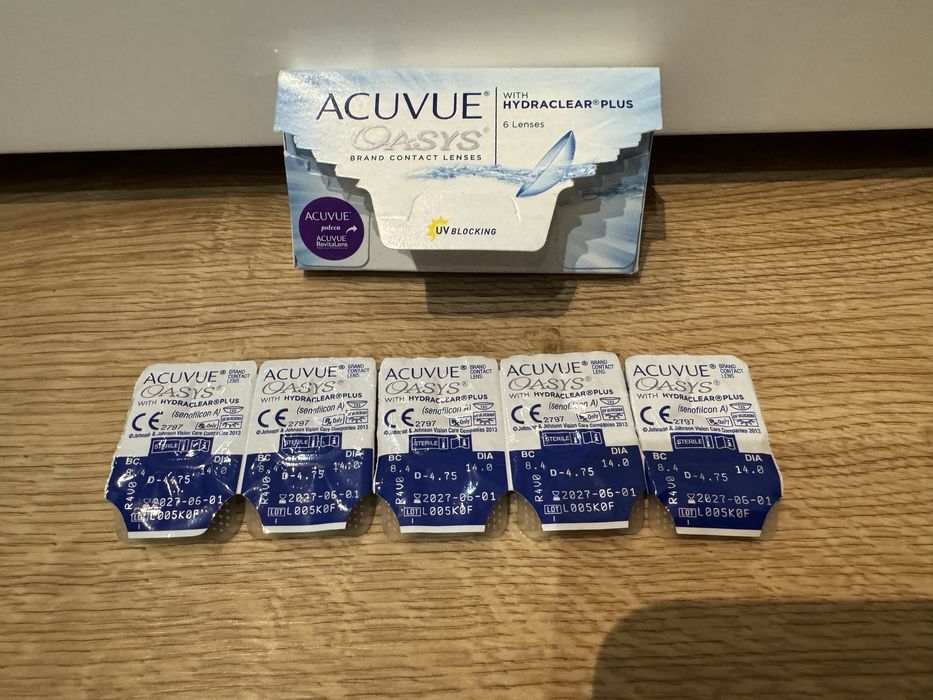 Soczewki kontaktowe Acuvue Oasys -4,75 5 sztuk nowe