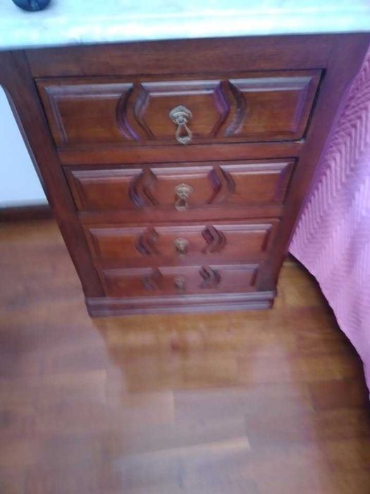 Mobília de quarto _ Clássica
