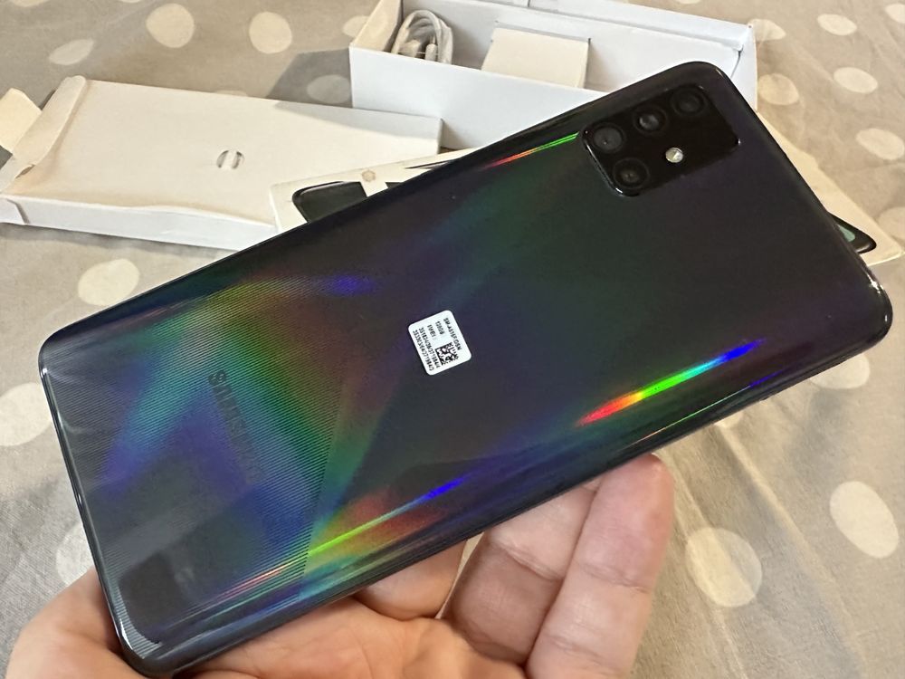 Samsung A51 w bdb stanie