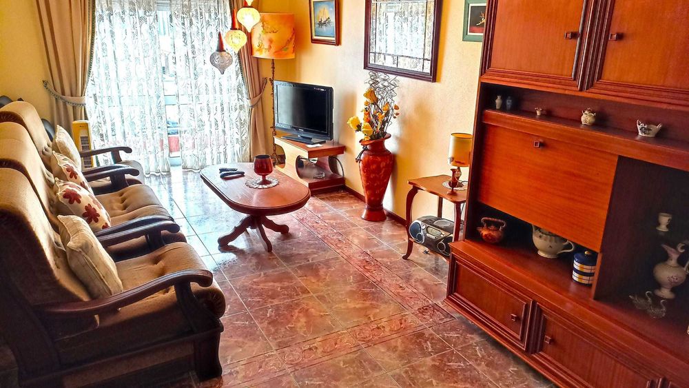 T2 junto à praia do Hospital