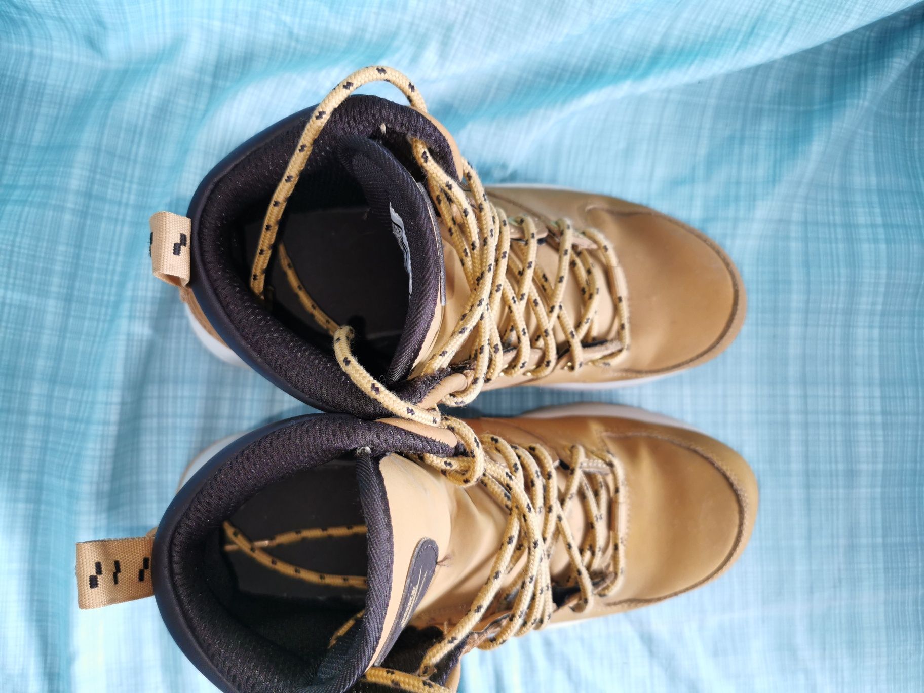 Nike Manoa leather buty trekkingowe sportowe 38,5