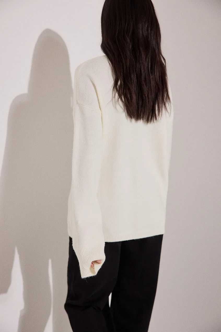 Ошатна жіноча кофта, светр білого кольору бренду KIABI 3XL 58-60 р