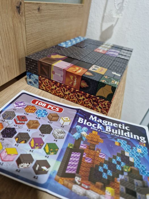 Peças de construção de Roblox com 108 Peças.  Novas