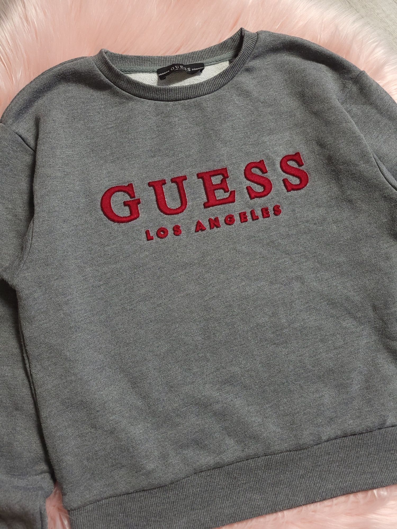жіночий світшот від GUESS