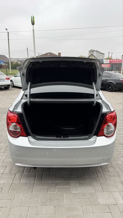 Офіційний Chevrolet Aveo Шефроле Авео 2014 р 1.4 газ/бенз 6АКПП