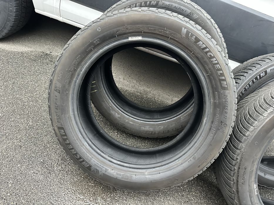 205/55/R17 Michelin pilot alpin 5 зима