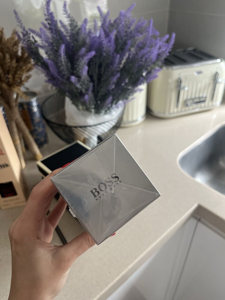 Hugo Boss bottled extreme intense