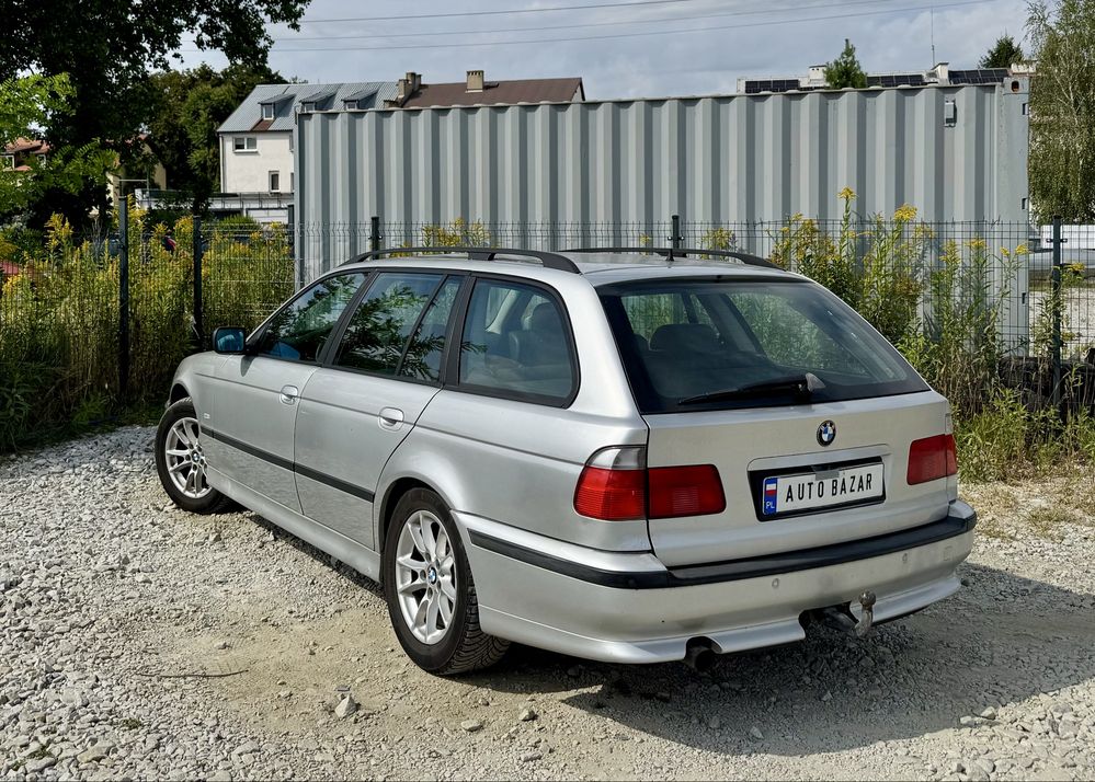 BMW 523i E39 2.5 Benzyna/LPG * Automat * Navi * Skóry * Hak * Zadbana