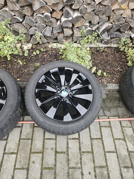 Alufelgi czarne REZERWACJA  DO 22 17 bmw czujniki  225 50 r 17  5x120