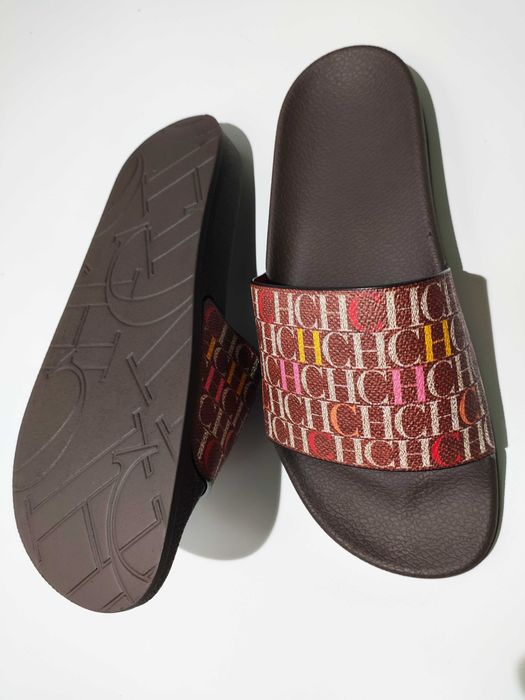 Chinelo da Carolina Herrera | Novos