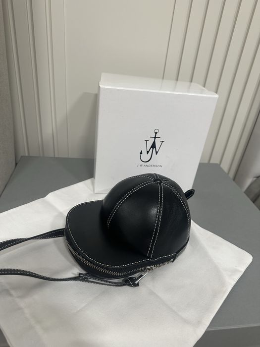 Сумка the Coat JW Anderson