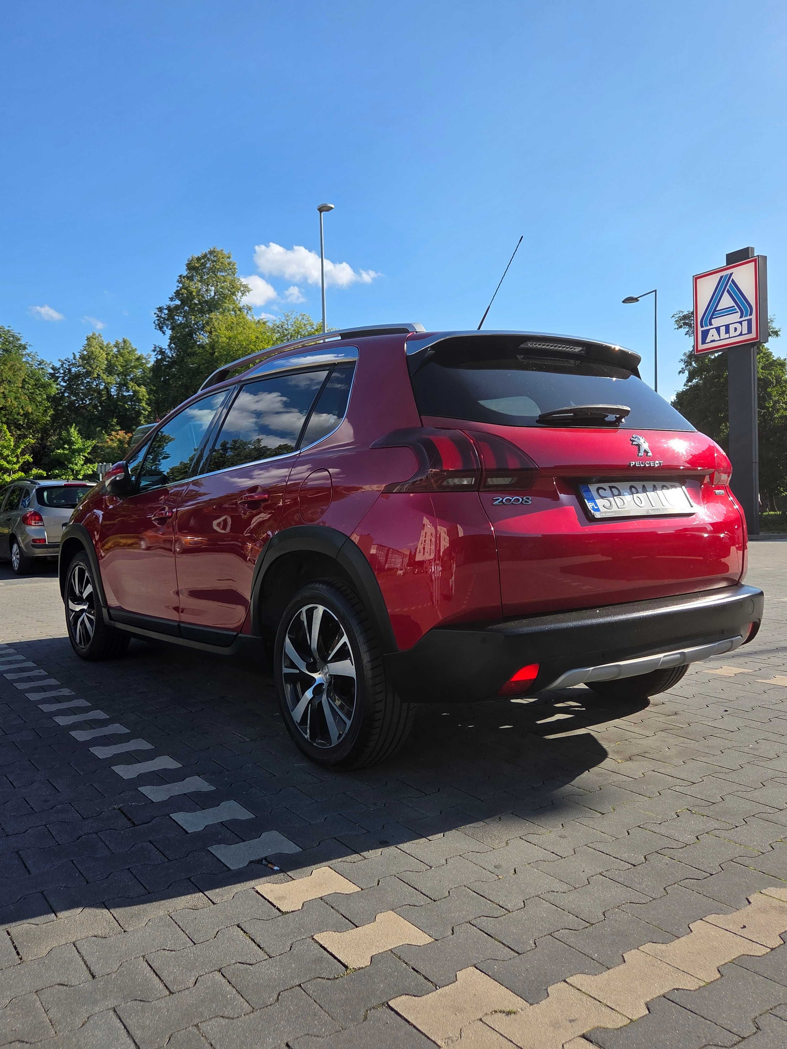 Peugeot 2008 silnik 1.2 PureTech 96kW