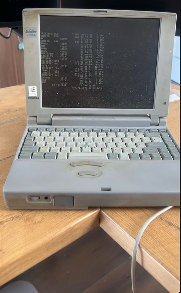Laptop retro toshiba satelite 210cs PA1230E