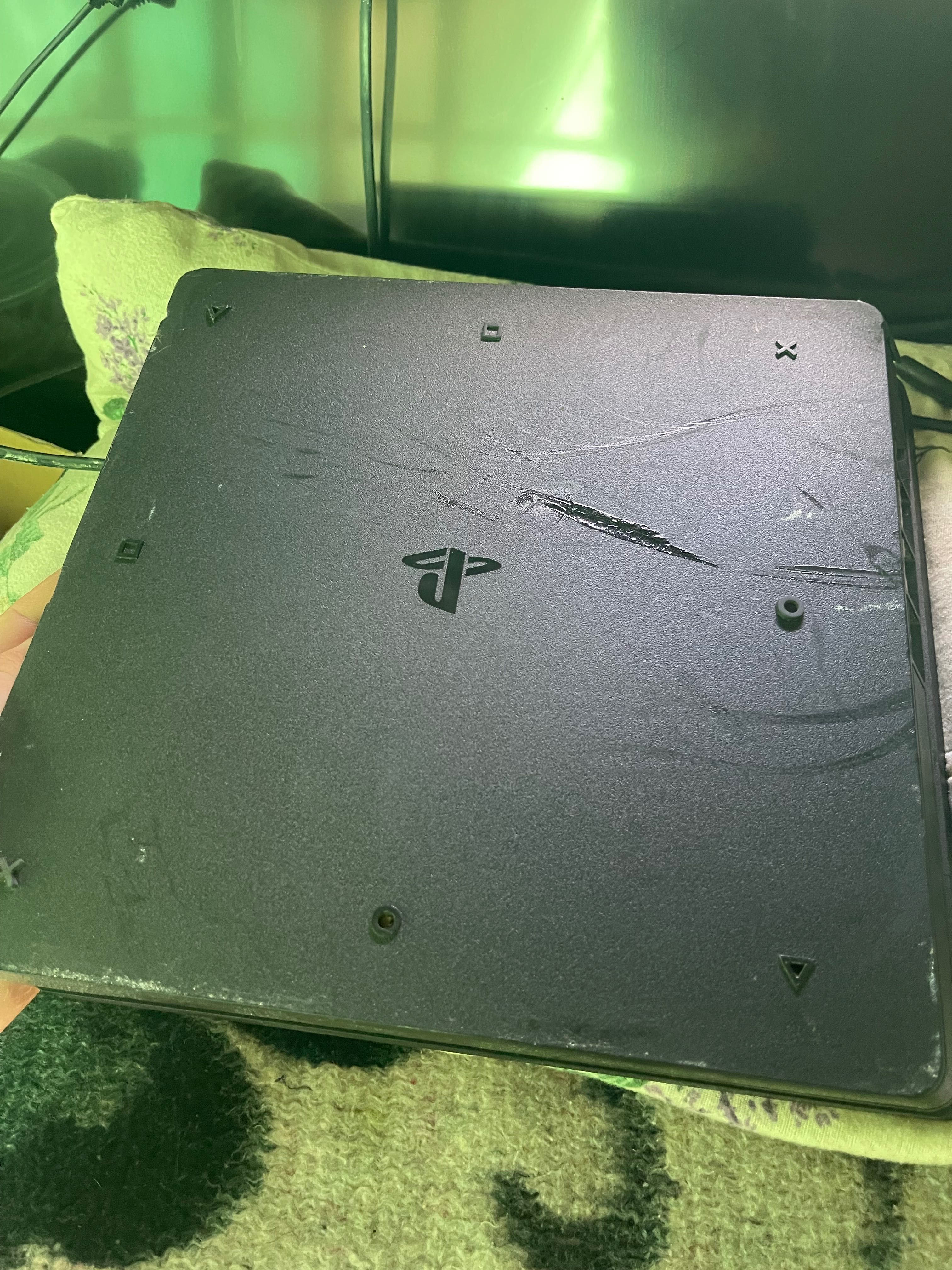 PlayStation 4 de 1T