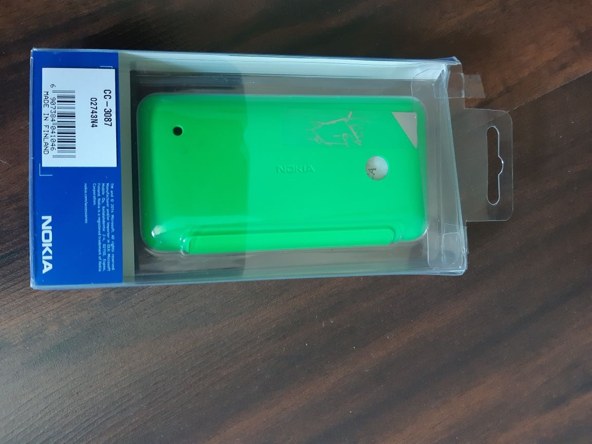 Nowy pokrowiec/etui Nokia Lumia 530