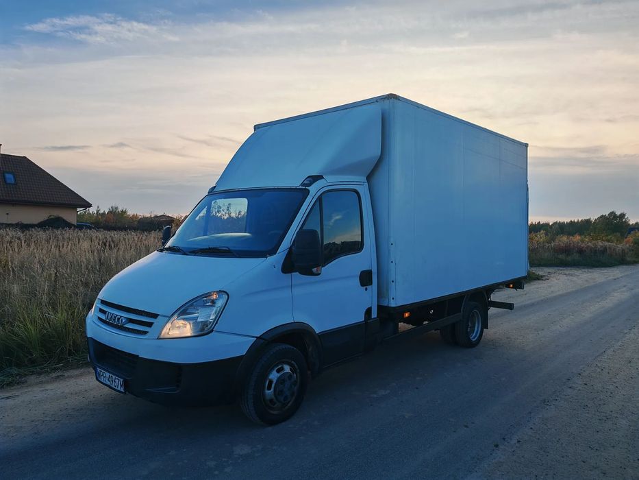 Iveco Daily  35C15  Iveco Daily 35C15 Kontener Winda