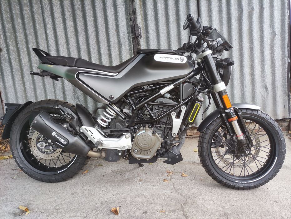 Husqvarna Svartpilen 125 Scrambler kat A1/B bezwypadkowa RATY Transpor