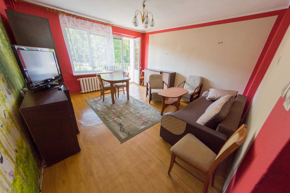 Sprzedam mieszkanie (bez pośredników) w Kamiennej Górze 52,85m2