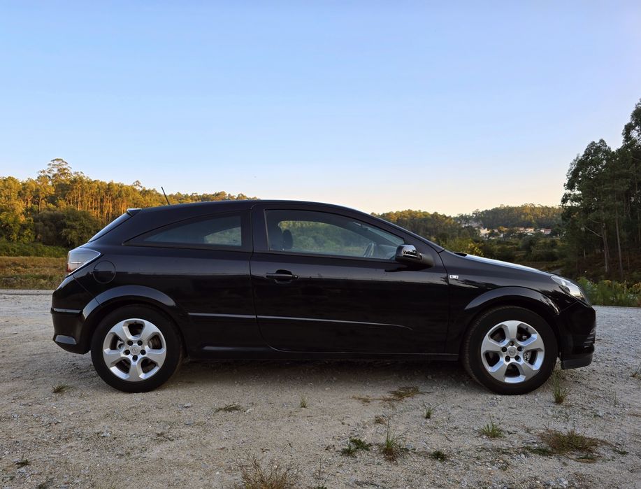 Opel Astra GTC 1.7 CDTI 125cv Nacional