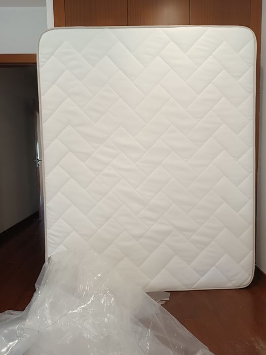 Colchão novo de casal com 2x1,60xcm25cm