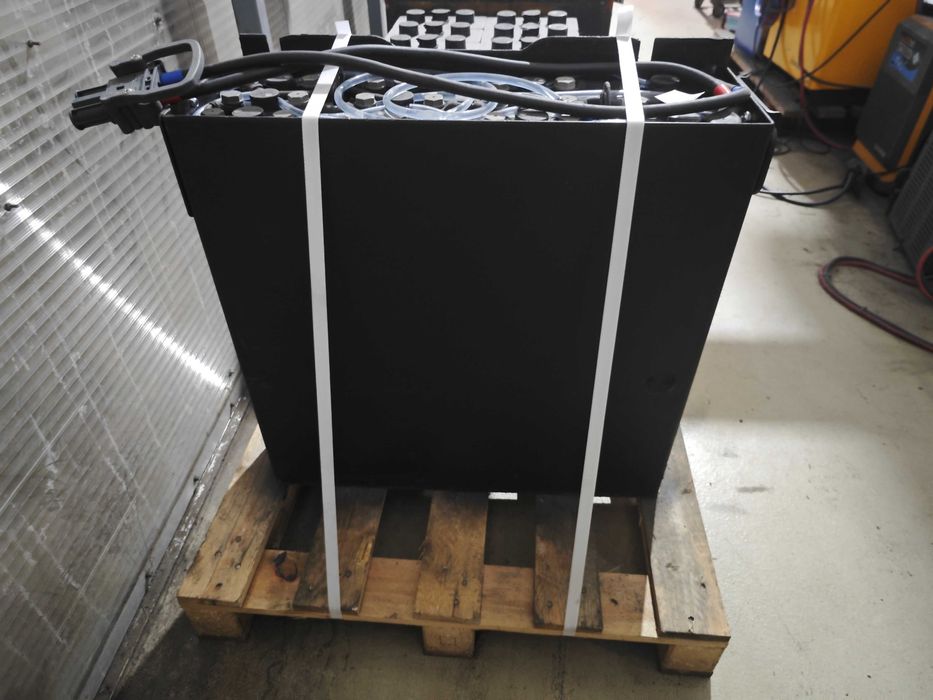 Bateria trakcyjna regenerowana 24V 300Ah