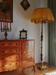 Stylowa mosiężna elegancka lampa podłogowa