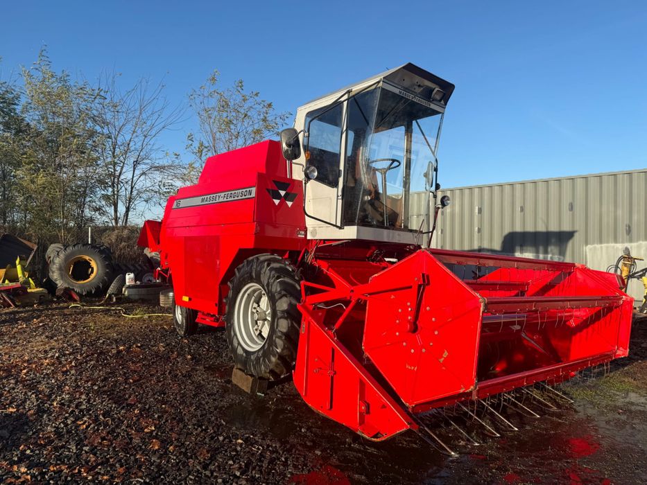 Комбайн зернозбиральний Massey Ferguson 16