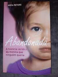 Livro " Abandonada "