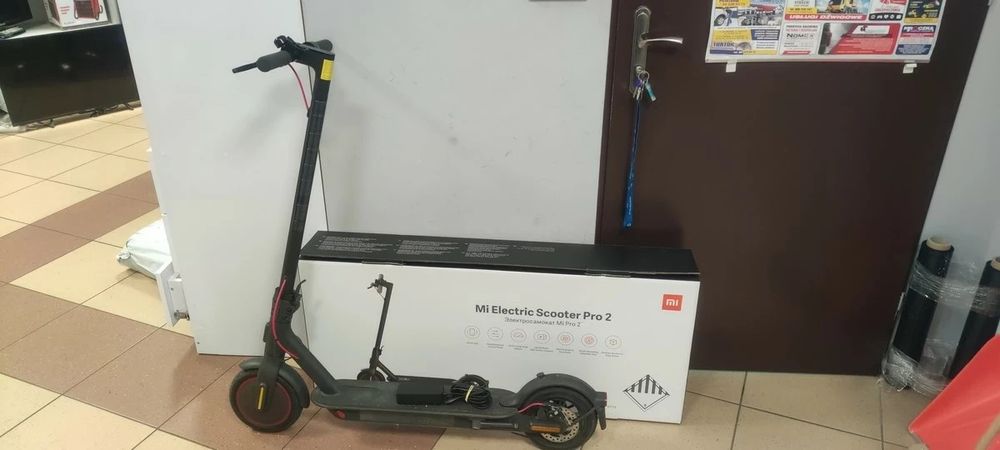 Hulajnoga MI Electric Scooter Pro 2