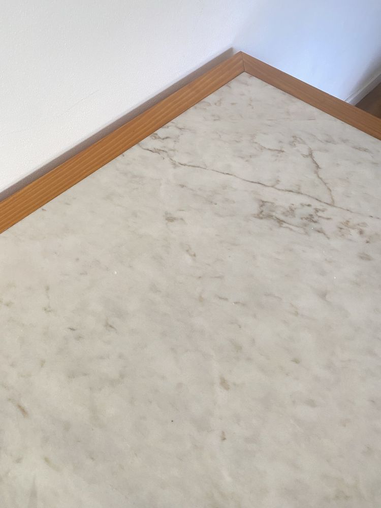 Mesa de jantar mármore e madeira