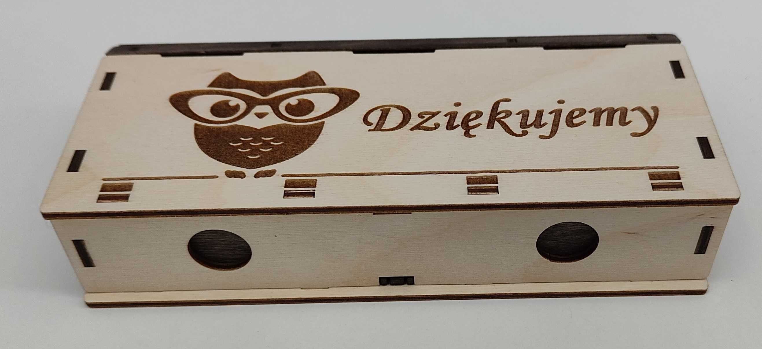 Drewniane etui na okulary sklejka grawer Dzień Nauczyciela Mamy zakońc