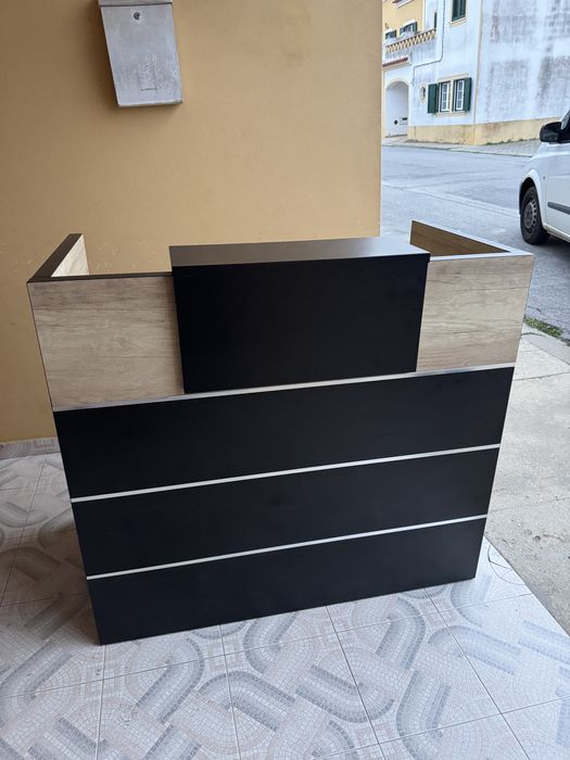 Balcão de receção/entrada - Como novo