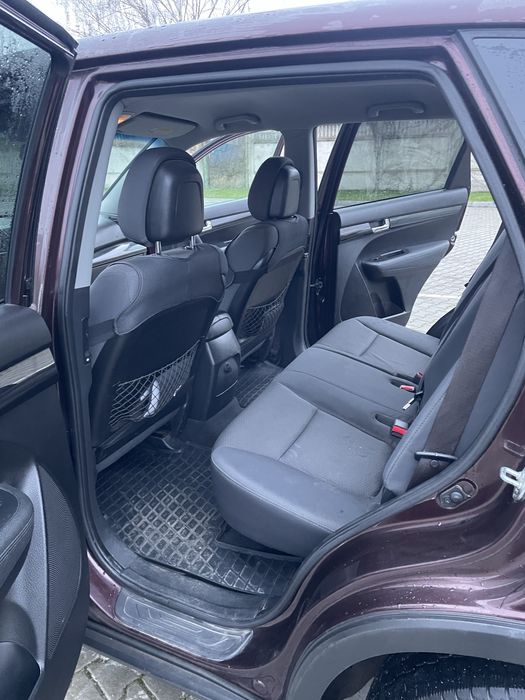 Kia Sorento 2011 рік • Бензин 2.4