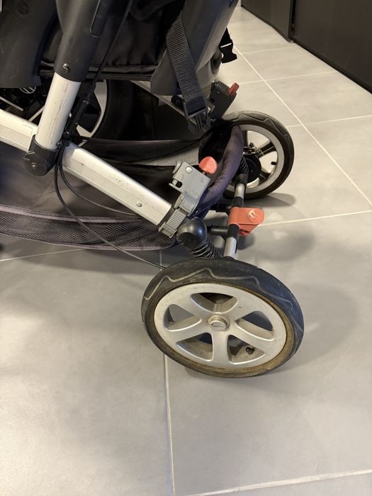 Carrinho para 2 crianças