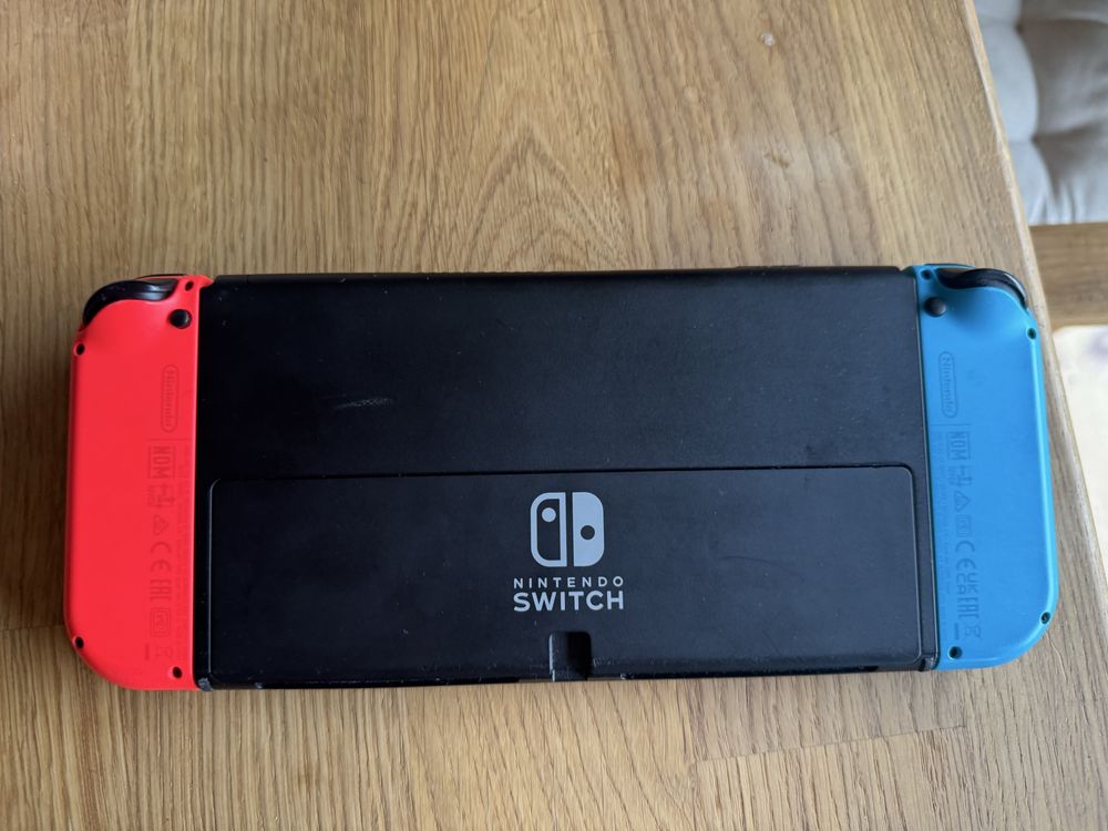 Nintendo Swich Oled 54 gry