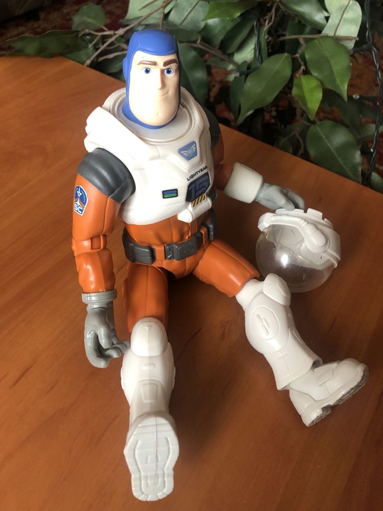 Mattel Buzz Astral XL-15 Duża figurka podstawowa