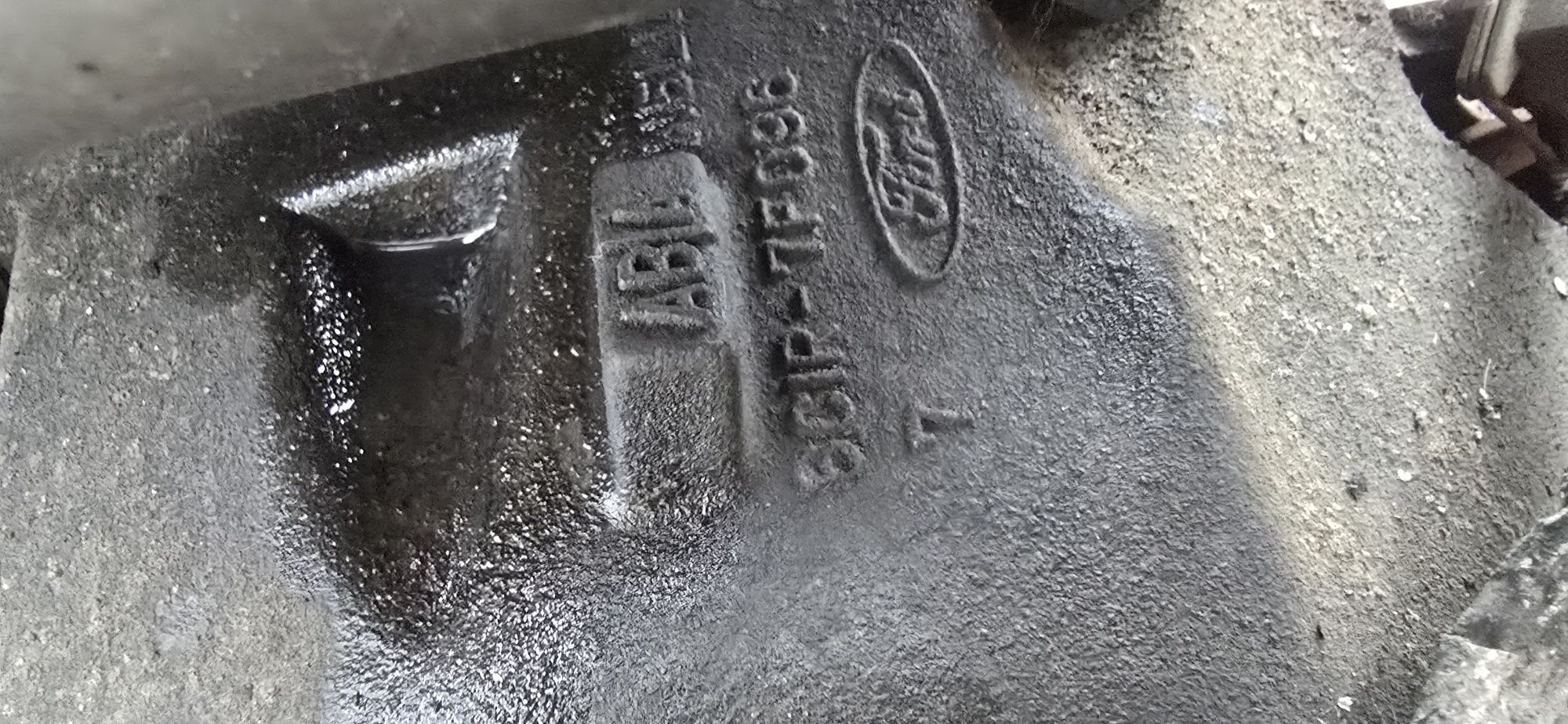 Skrzynia biegów Ford Transit MK7 2,2 TDCI.  6CIR-7F096