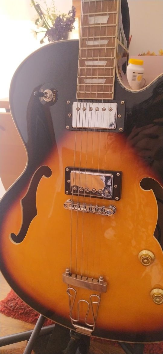 Gitara Jazz Hollow Body