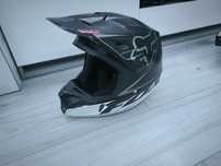 Kask fox v2 rozmiar M 57-58cm