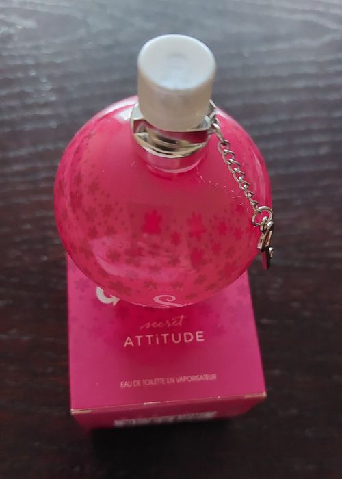 Avon Secret Attitude woda toaletowa damska Unikat