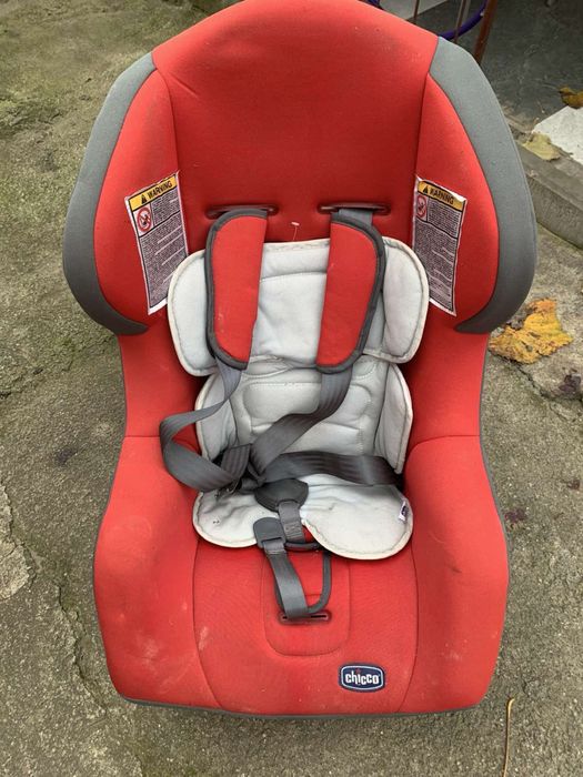 Дитяче автокрісло