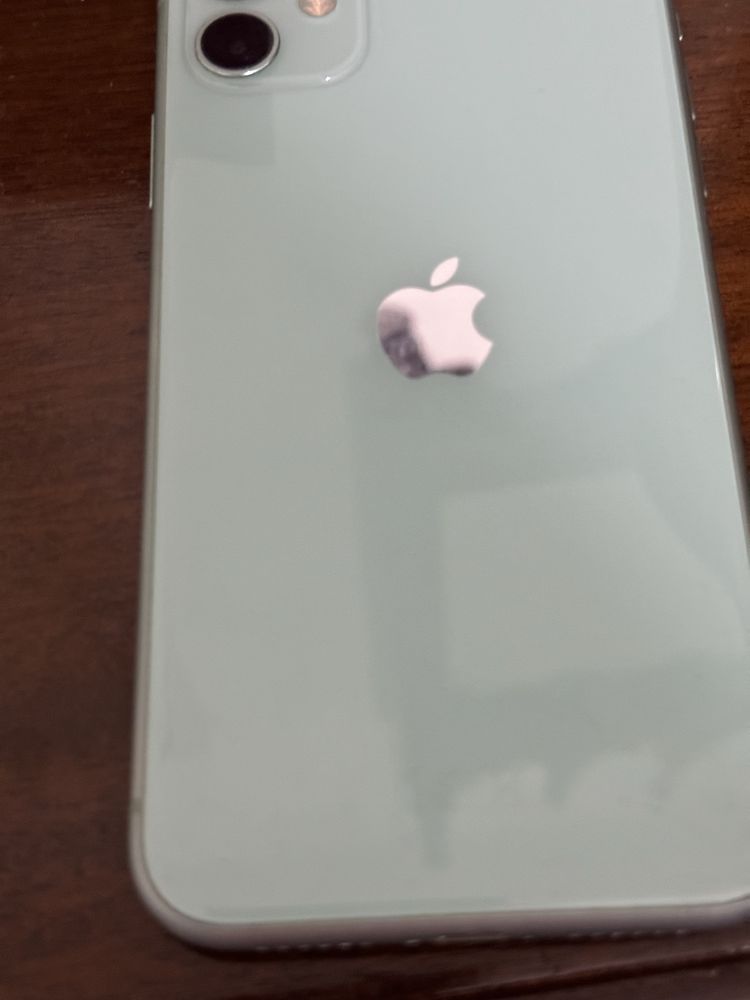 Iphone 11 como novo