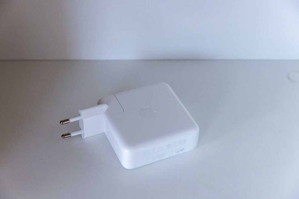 Oryginalny zasilacz ładowarka Apple 67W (Model A2518)