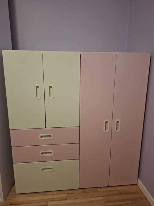 Regaf, szafki Ikea dla dziewczynki