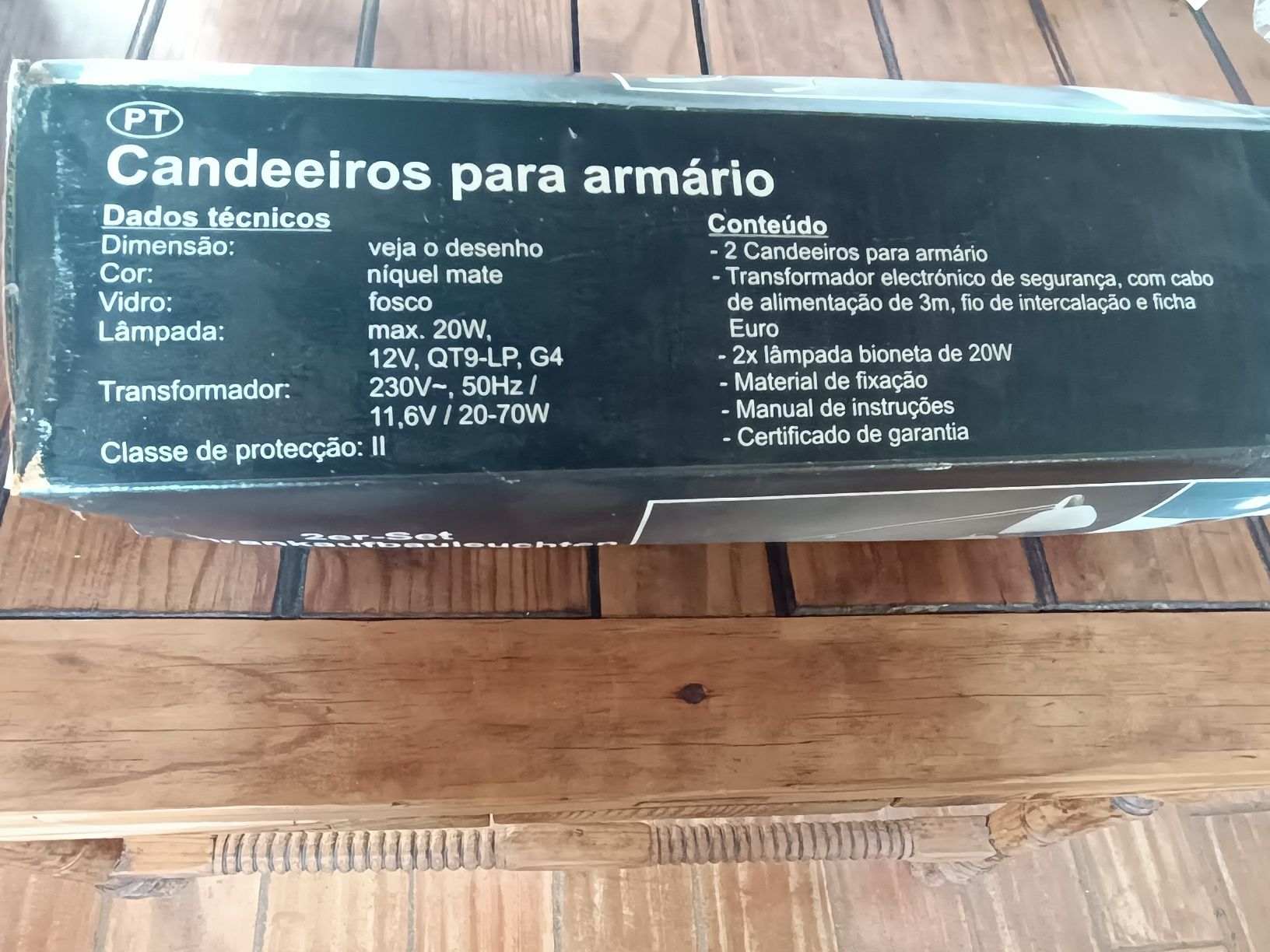 Candeeiros para armário (2 peças), nunca usado, como novo