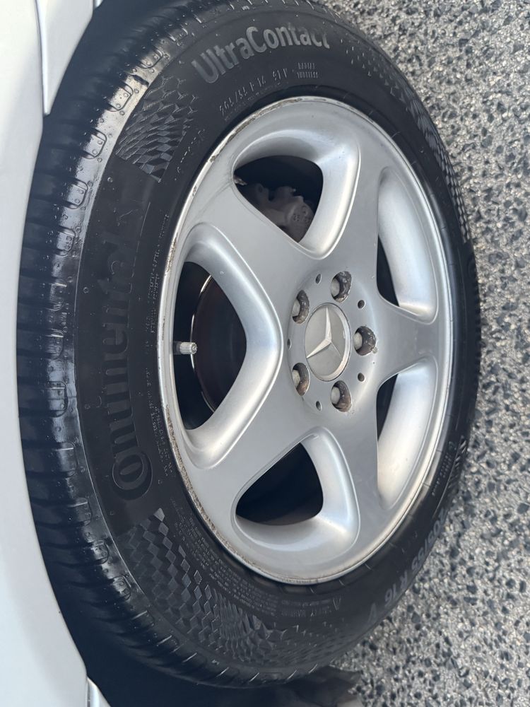 MERCEDES- BENZ C200 CDI DIESEL AR CONDICIONADO 2001
