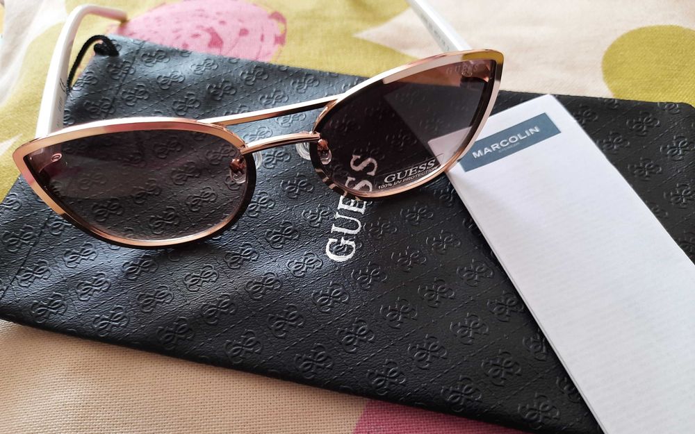 Новые солнцезащитные детские очки Guess плюс чехол